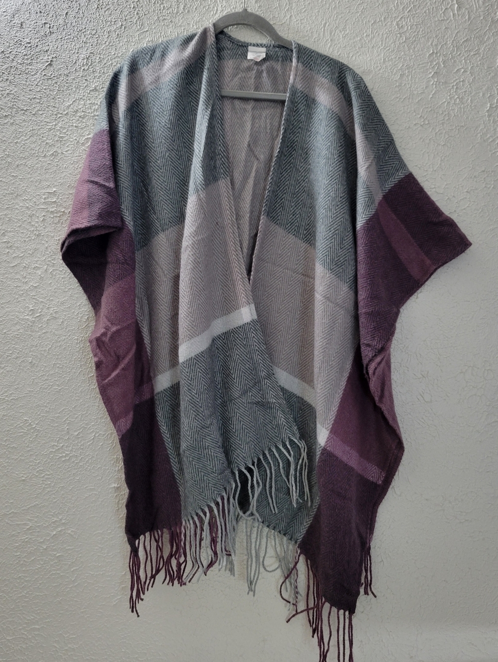 Woolrich OS Poncho Multicolored Plaid Fringe Open Knit Sweater Blanket One Size